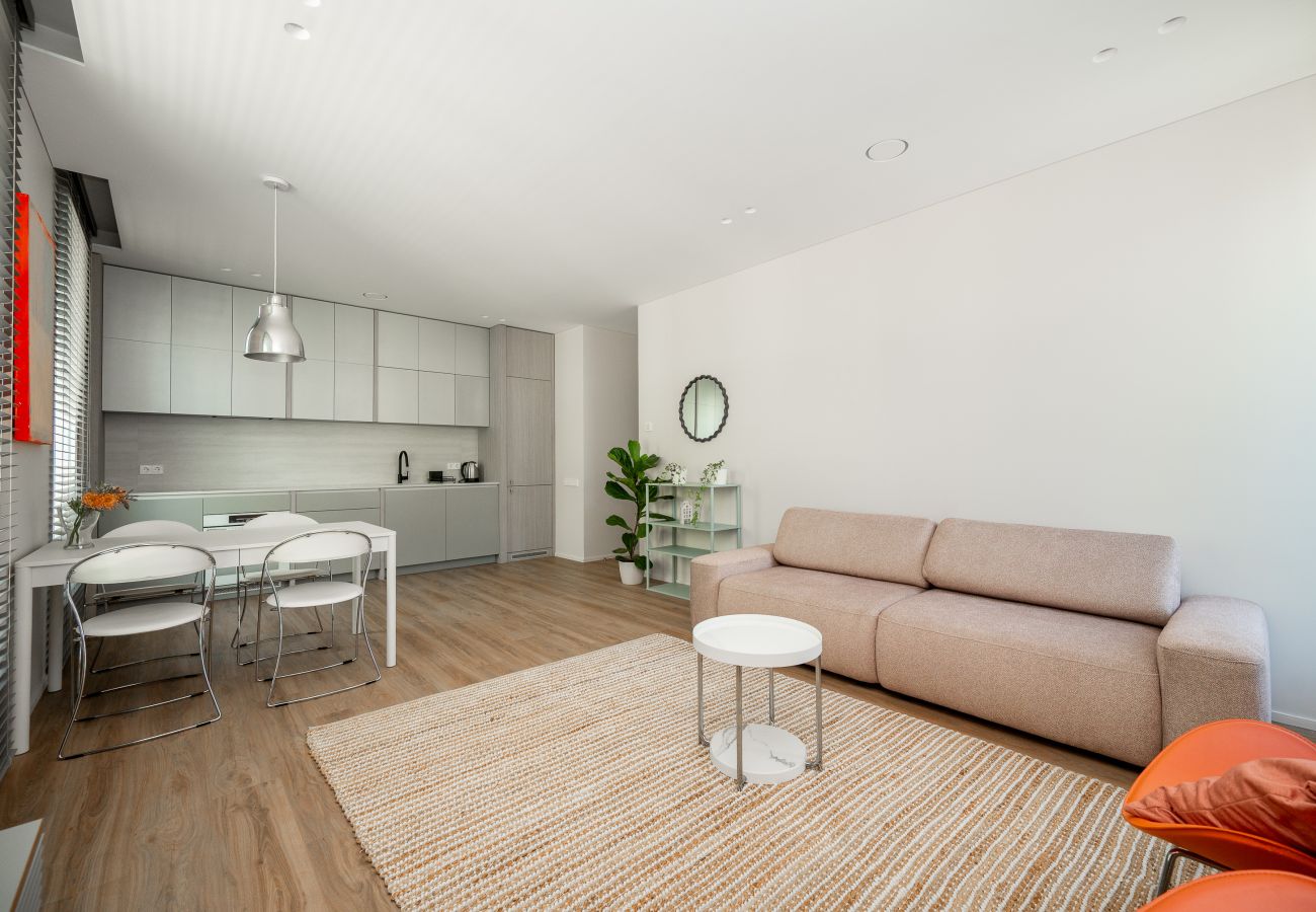 Appartamento a Vilnius - Calm Central Retreat B with Parking