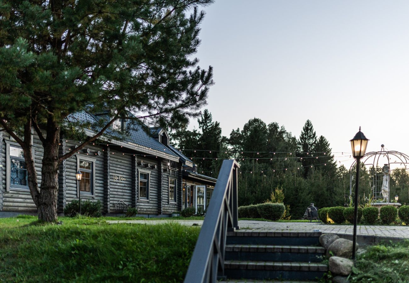 Villa a Elektrenai - Boutique Villa Paloma
