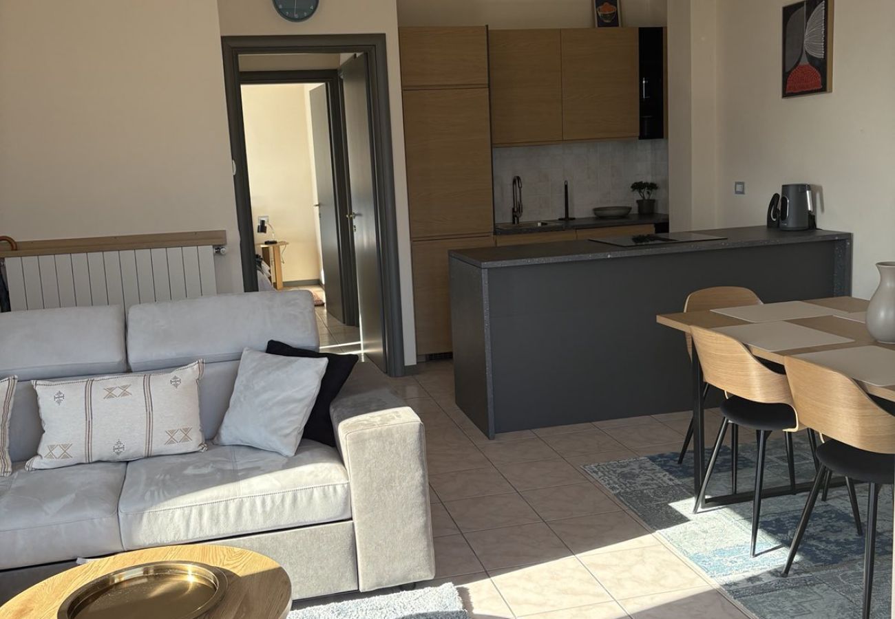 Appartamento a Sala Comacina - Panoramic Lake View Apartment with Pool & Parking