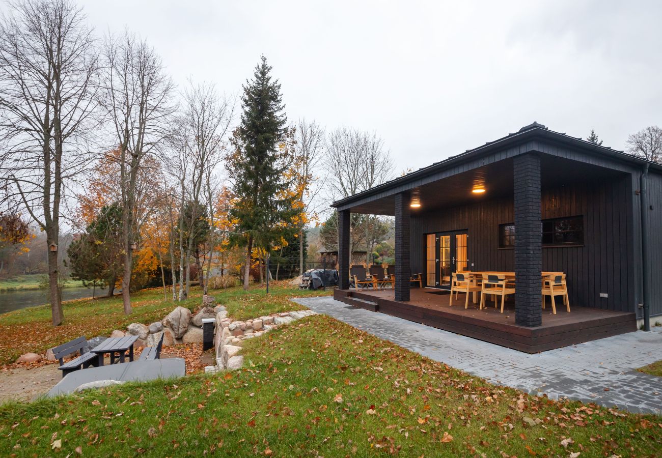 Cabaña en Nemenčinė - Villa Rest.Art Sauna House