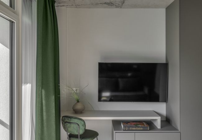 Apartamento em Vilnius - Urban Jungle Apartment 407