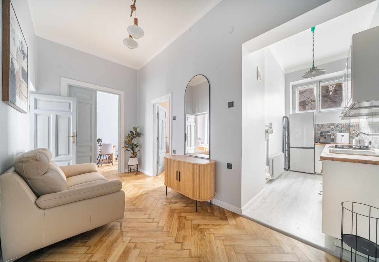 Apartamento em Vilnius - Newly Refurbished Luxurious 2 Bedroom Apartment