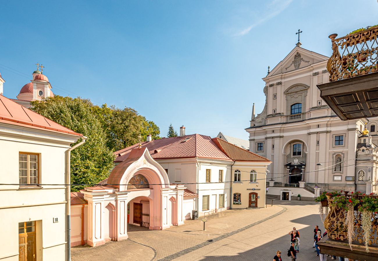 Apartamento em Vilnius - Luxury Apartment with Balcony in Old Town