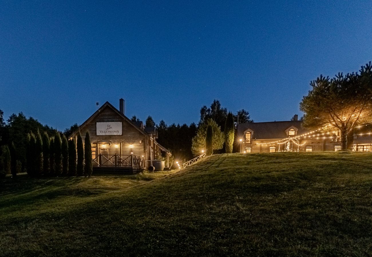Villa em Elektrenai - Boutique Villa Paloma