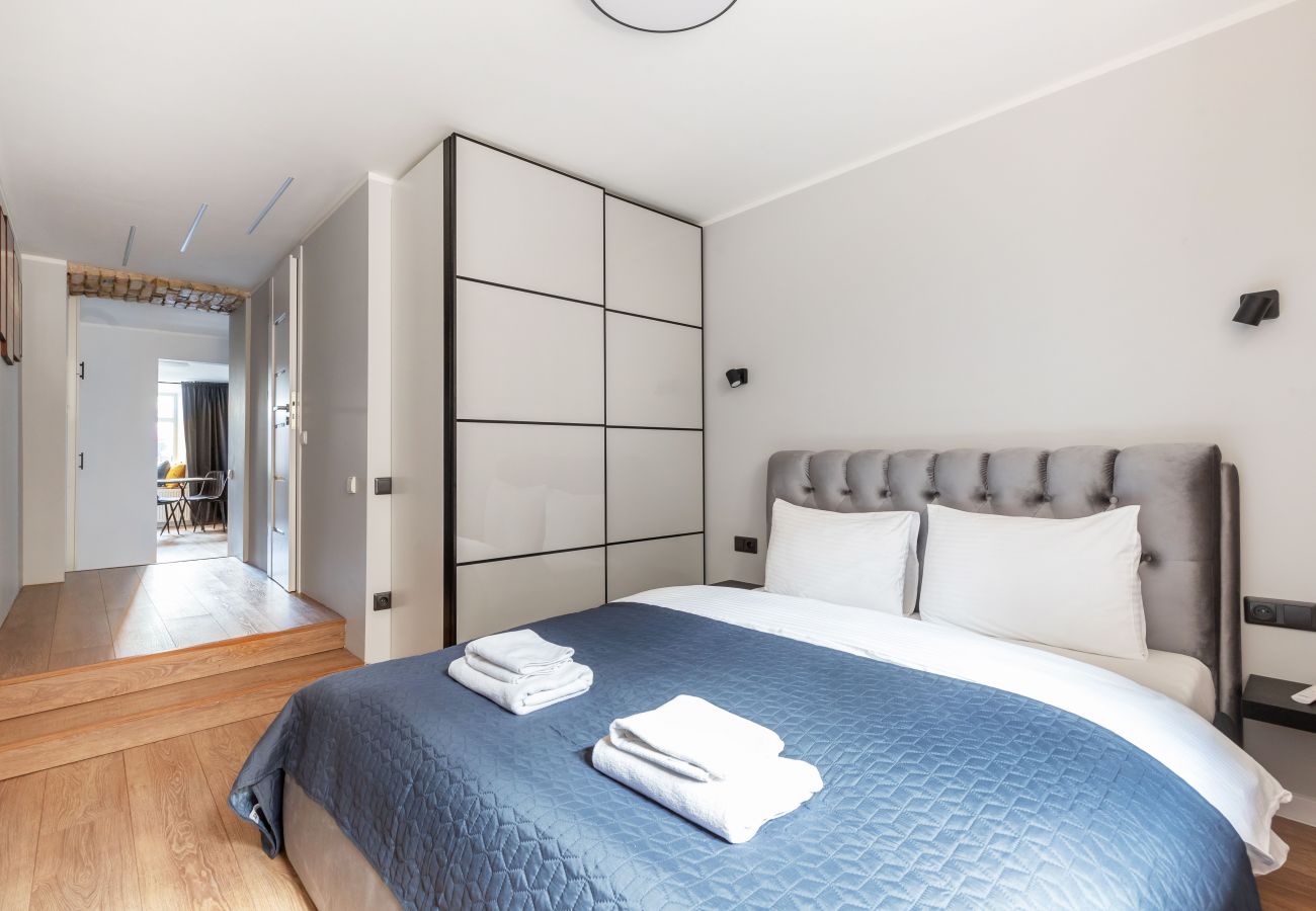 Lejlighed i Vilnius - Newly Refurbished Lukiskiu Square Apartment