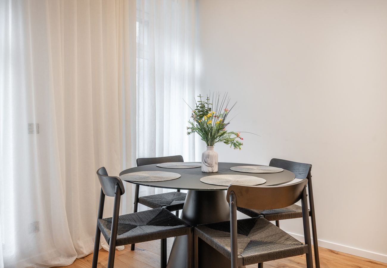 Lejlighed i Vilnius - Newly Furnished Vilnius Town Hall Apartment 102