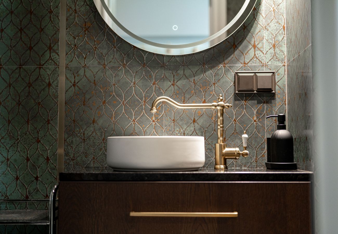 Lejlighed i Vilnius - Newly Refurbished Luxurious 2 Bedroom Apartment