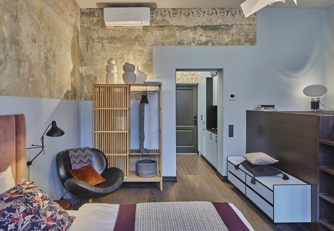 Appartement in Vilnius - Luxury Apartment with Balcony in Old Town