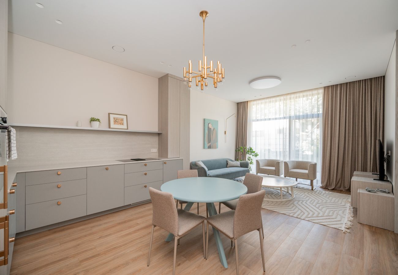 Appartement in Vilnius - Calm Central Retreat A with Parking