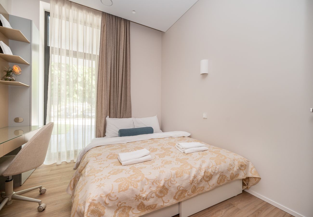 Appartement in Vilnius - Calm Central Retreat A with Parking