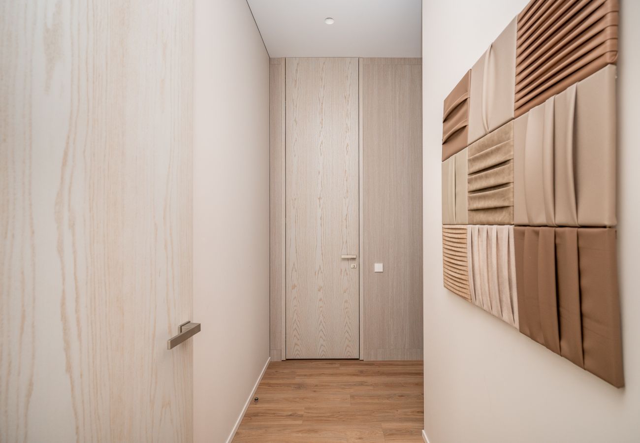 Appartement in Vilnius - Calm Central Retreat A with Parking