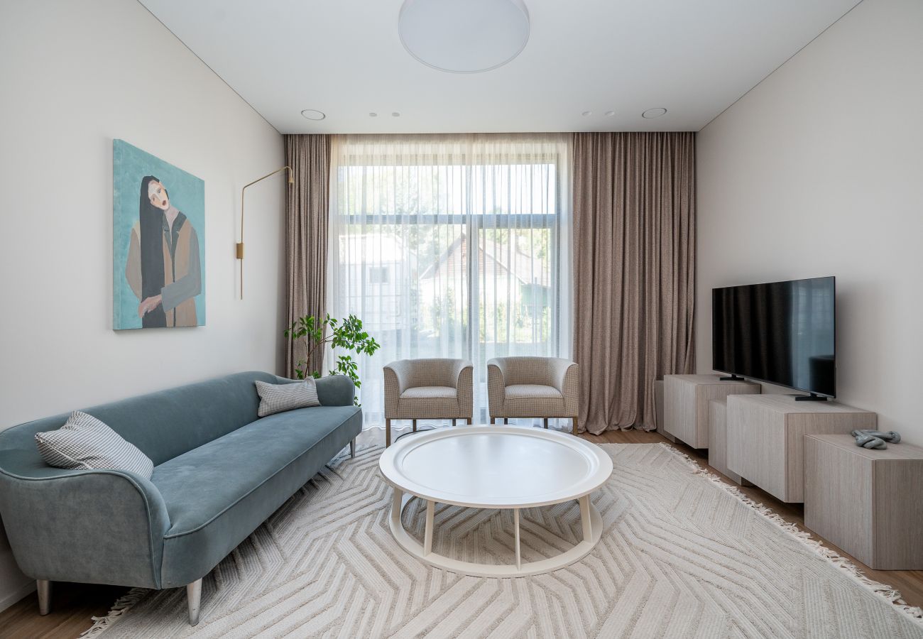 Appartement in Vilnius - Calm Central Retreat A with Parking