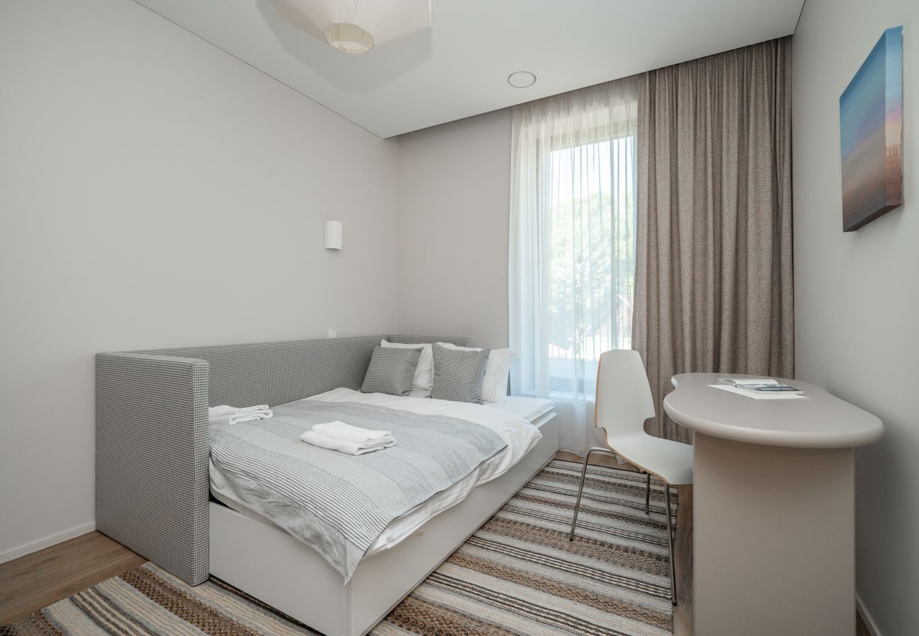 Appartement in Vilnius - Calm Central Retreat B with Parking