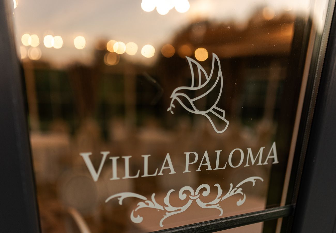 Villa in Elektrenai - Boutique Villa Paloma