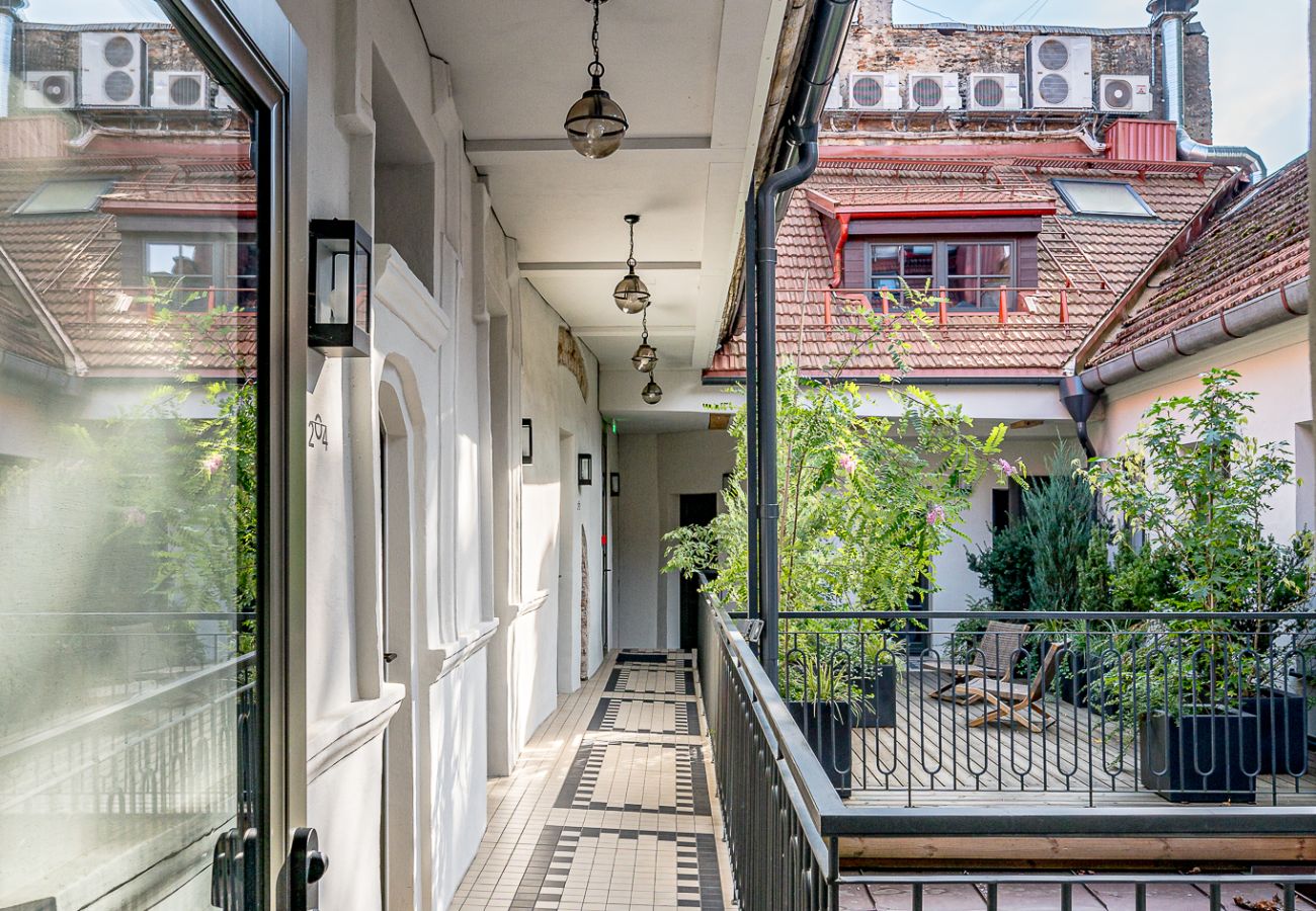 Appartement à Vilnius - Luxury Apartment with Balcony in Old Town