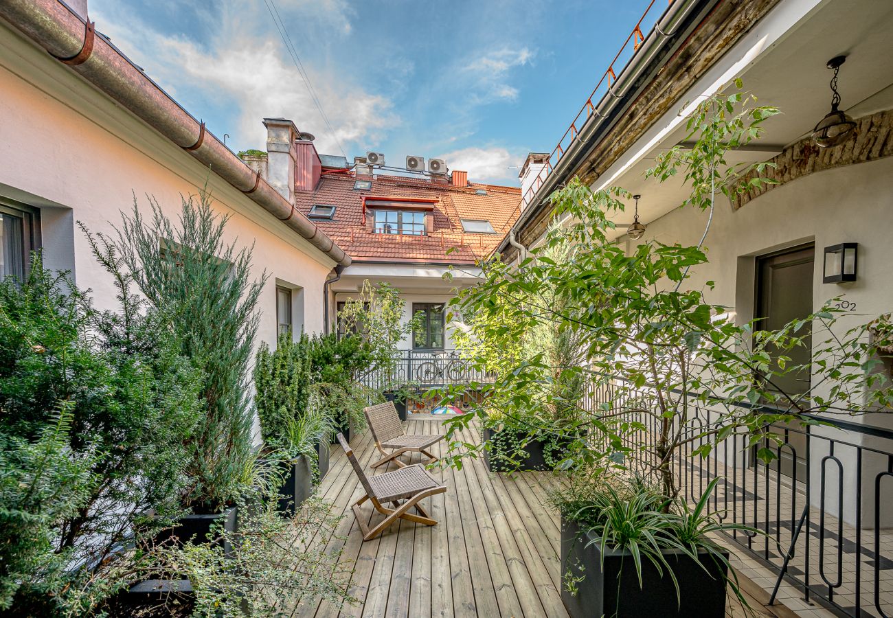 Appartement à Vilnius - Luxury Apartment with Balcony in Old Town