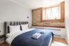 Leilighet i Vilnius - Newly Refurbished Lukiskiu Square Apartment