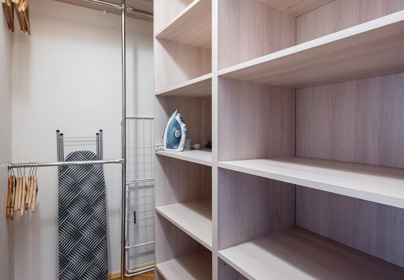 Leilighet i Vilnius - Central and Comfy 2 Bedroom Apartment 