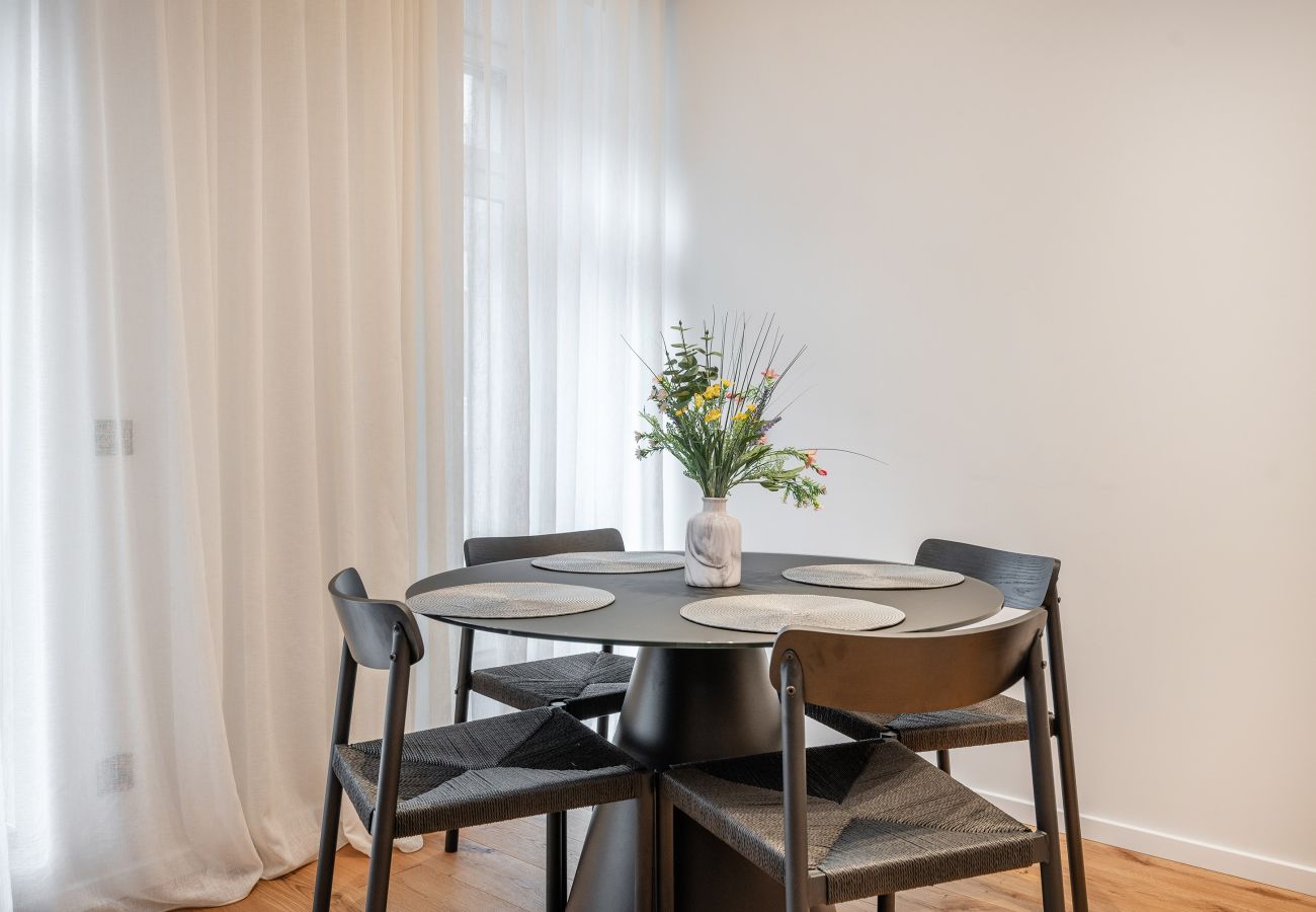 Leilighet i Vilnius - Newly Furnished Vilnius Town Hall Apartment 102