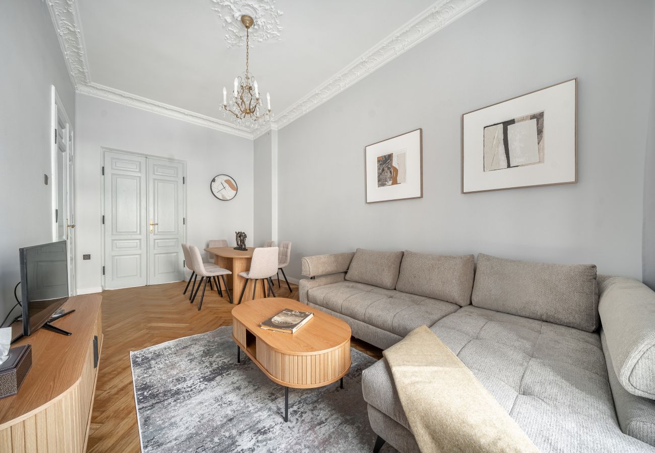 Leilighet i Vilnius - Newly Refurbished Luxurious 2 Bedroom Apartment