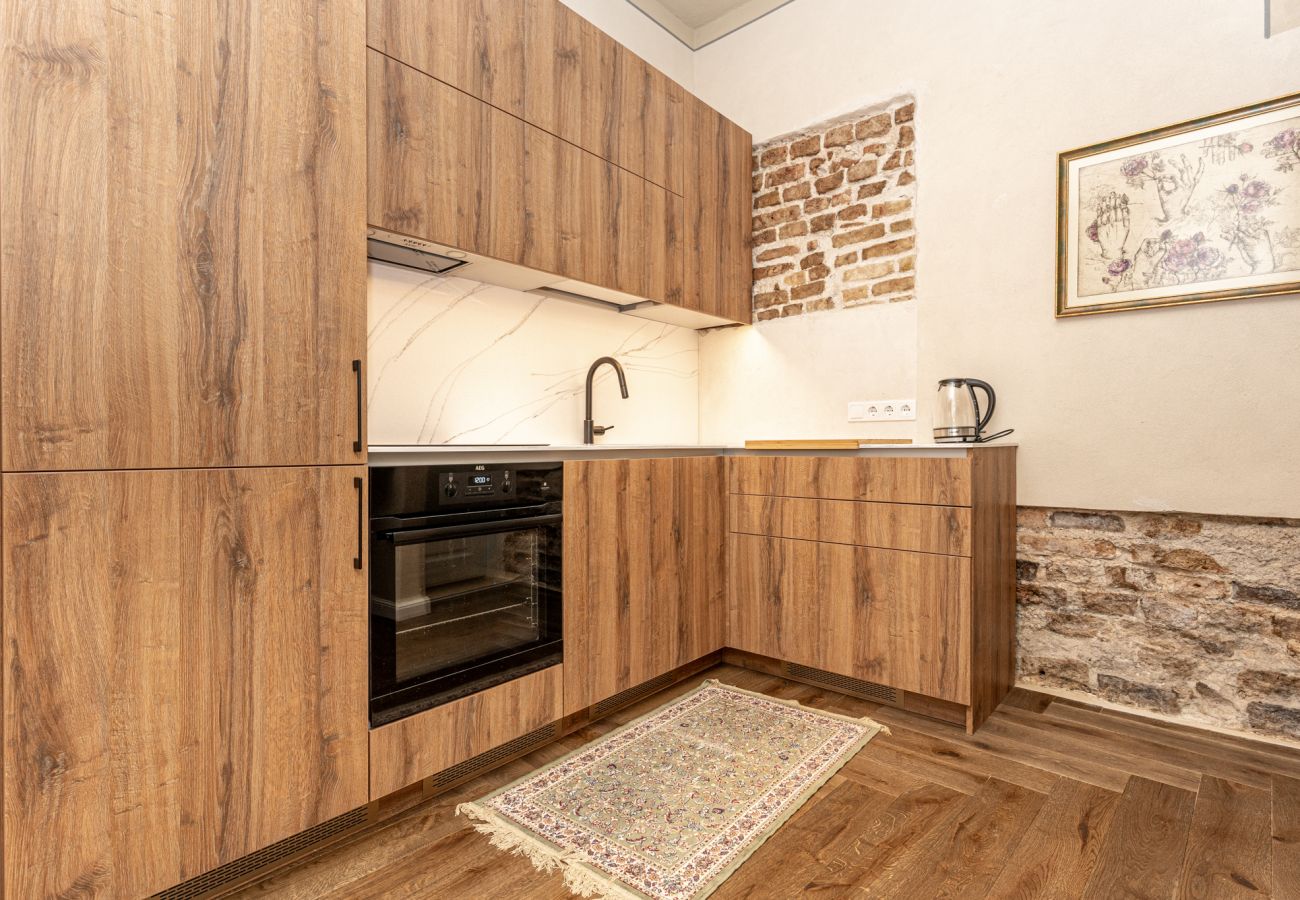 Ferienwohnung in Vilnius - Reformatu Square Apartment by Reside Baltic