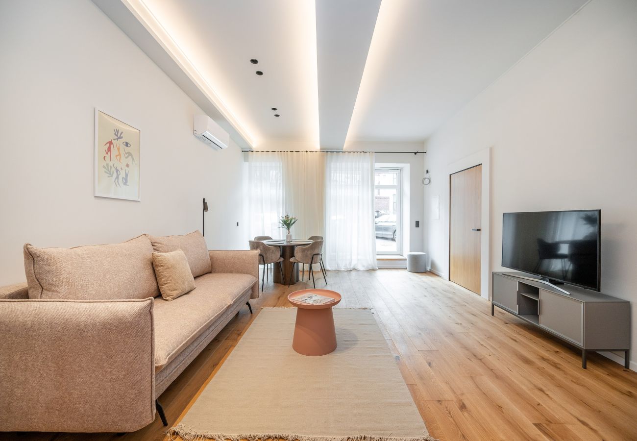 Ferienwohnung in Vilnius - Newly Furnished Vilnius Town Hall Apartment 101