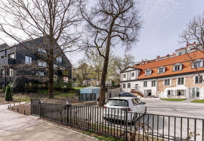 Apartament w Vilnius - Reformatu Square Apartment by Reside Baltic