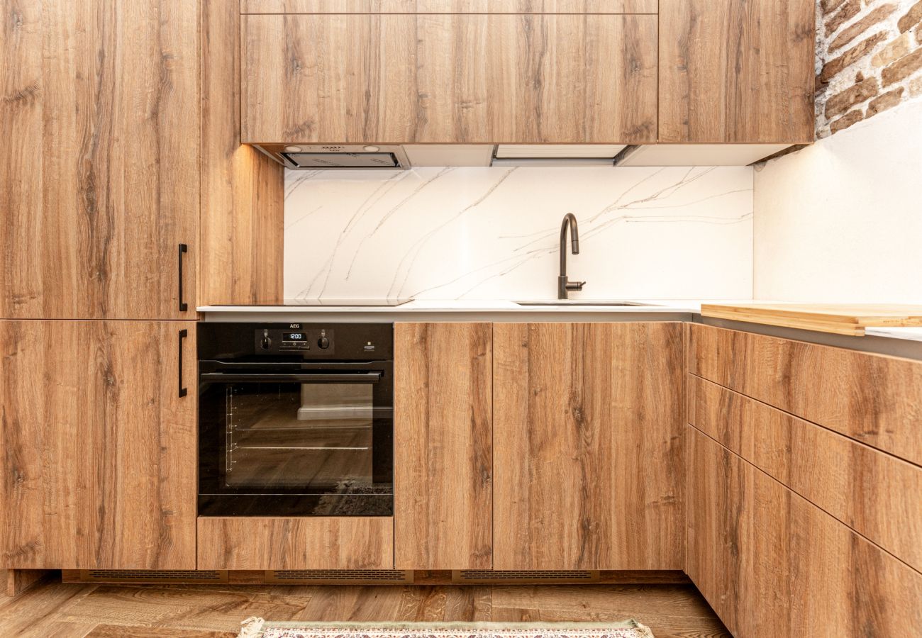 Apartament w Vilnius - Reformatu Square Apartment by Reside Baltic