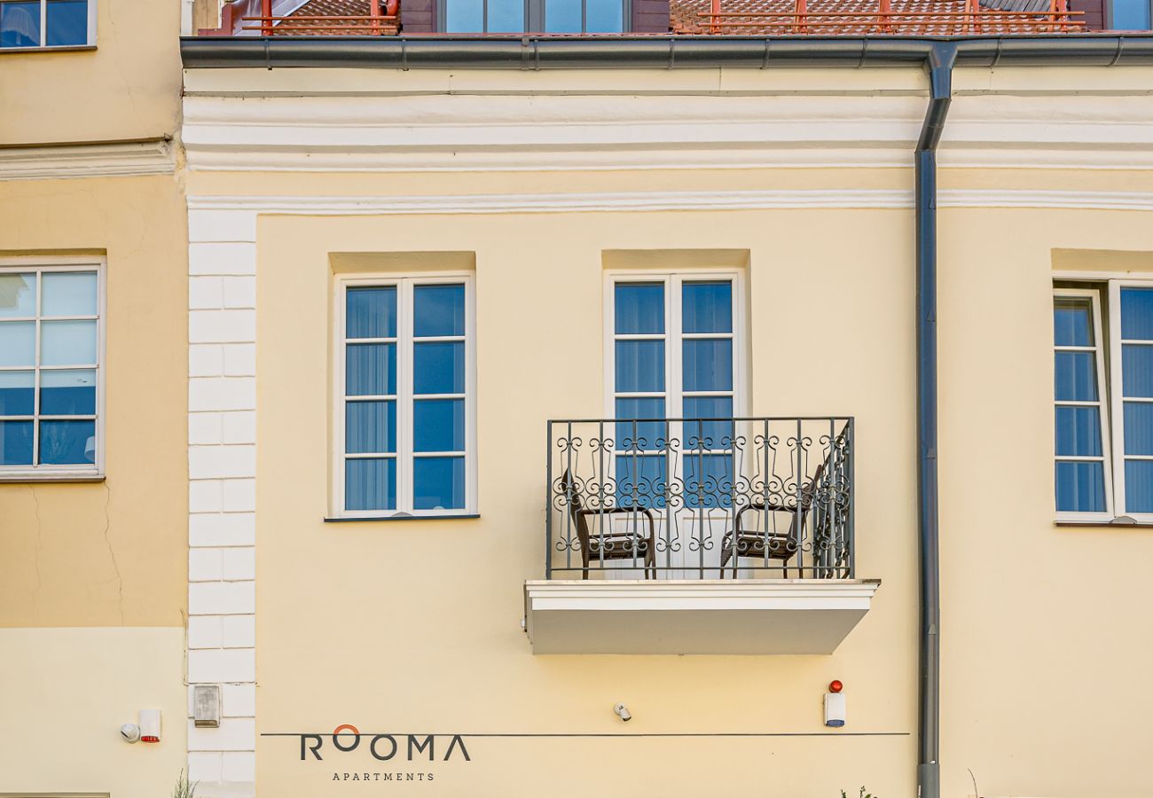 Apartament w Vilnius - Luxury Apartment with Balcony in Old Town