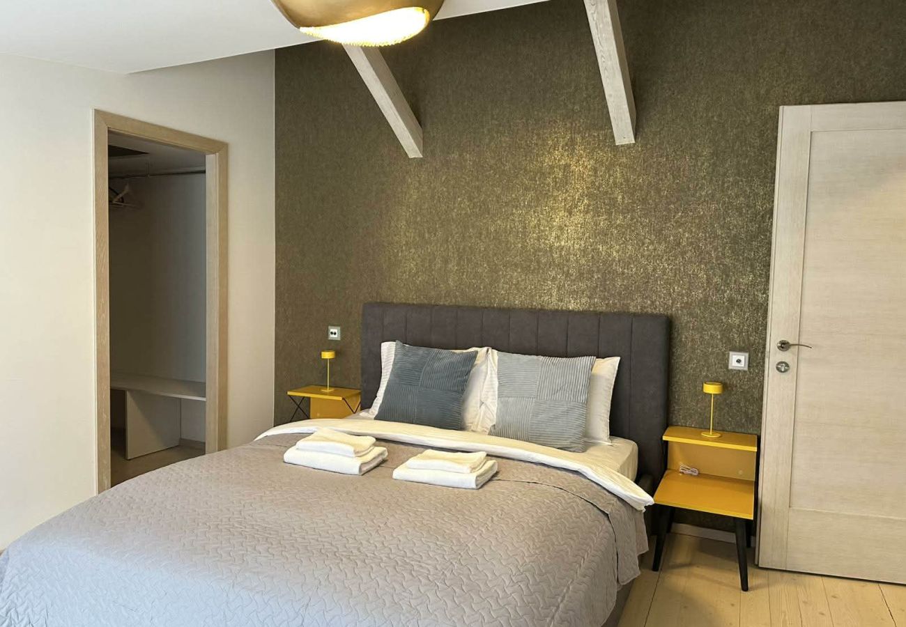 Apartament w Vilnius - Cathedral Square 2 Bedroom Apartment